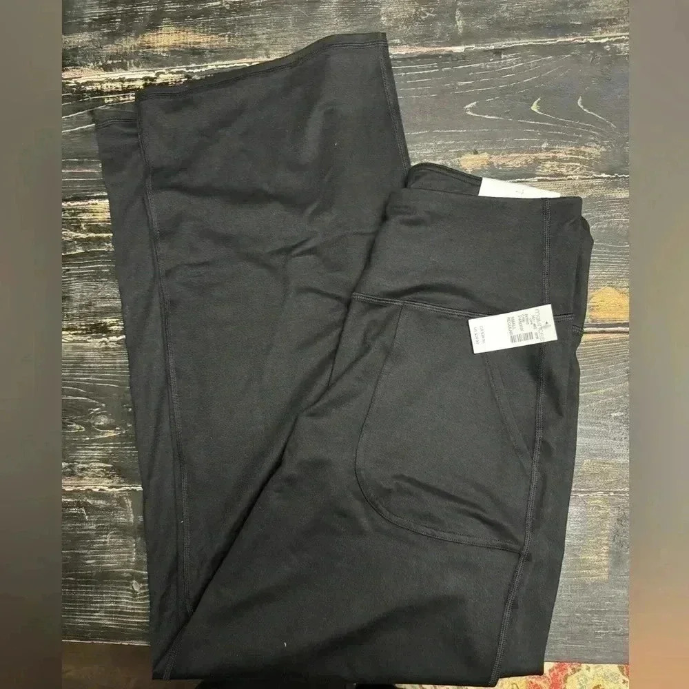 NWT MAURICES LUXE WIDE LEG SUPER HIGH RISE SIZE SMALL BLACK